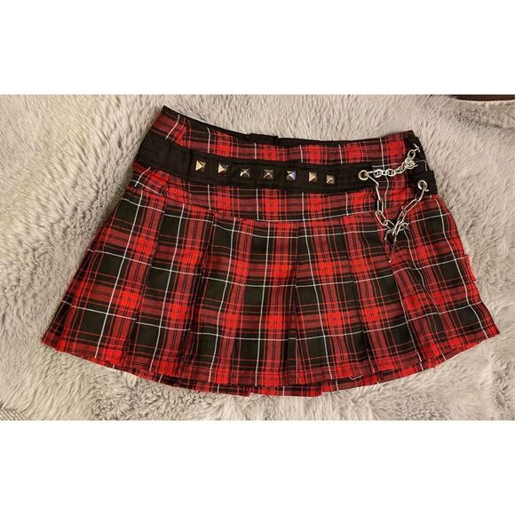 Tripp NYC Gothic Red Plaid Pleated mini skirt XS chains Safety pin Daang Goodman - Picture 3 of 9